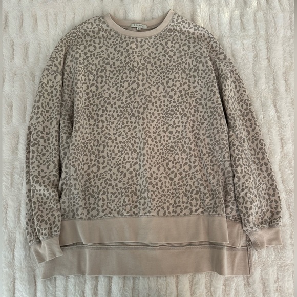 Z Supply Cream/Tan Leopard Print Sweater Size XS - Picture 1 of 3